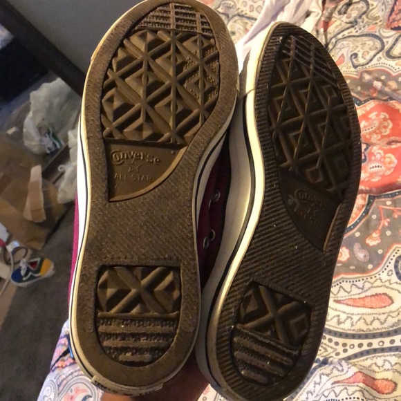 Converse - Picture 2 of 3